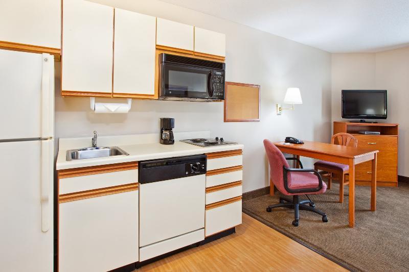 Candlewood Suites Huntersville-Lake Norman Area By Ihg מראה חיצוני תמונה
