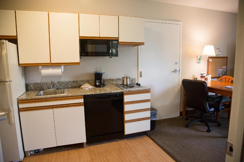 Candlewood Suites Huntersville-Lake Norman Area By Ihg מראה חיצוני תמונה